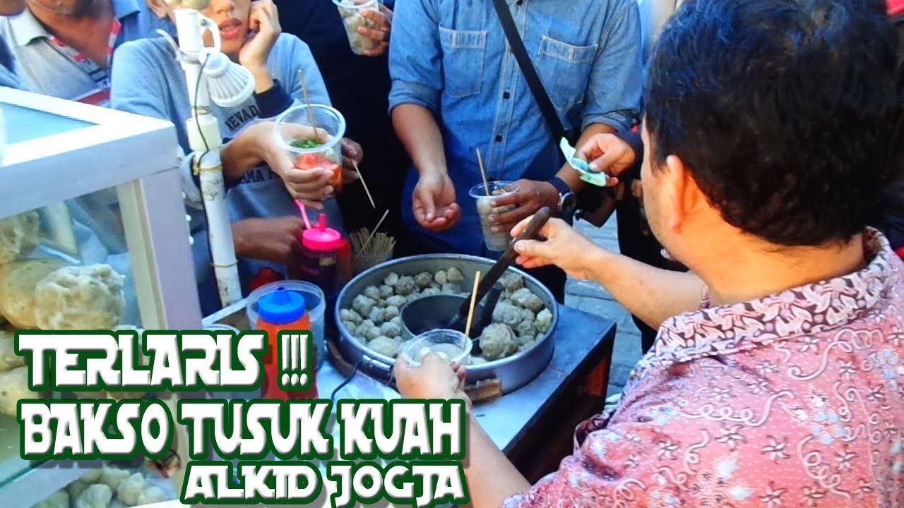 Thumbnail for Bakso Tusuk Kuah Prasmanan Alun Alun Selatan Yogyakarta